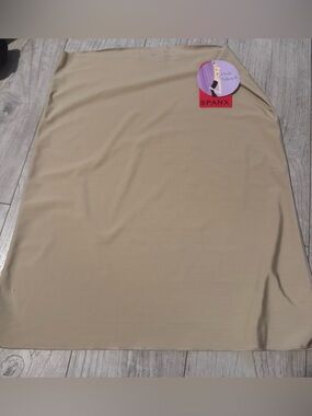 SPANX Nude Beige Sleek Slip Skirt